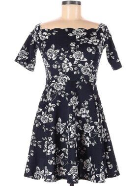 Nine Britton Navy White Floral Dress Scalloped Neck Fit & Flare Medium USA